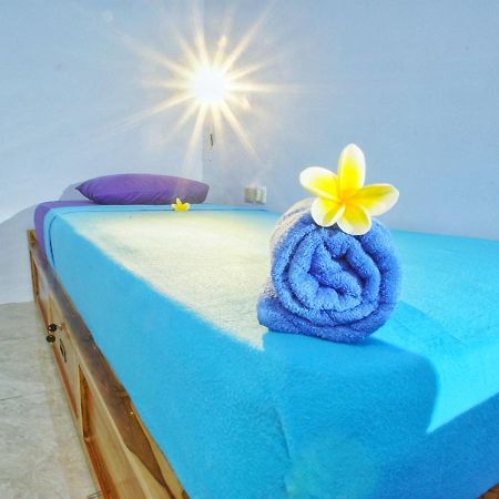 Sentul Hostel Kuta  Exteriör bild