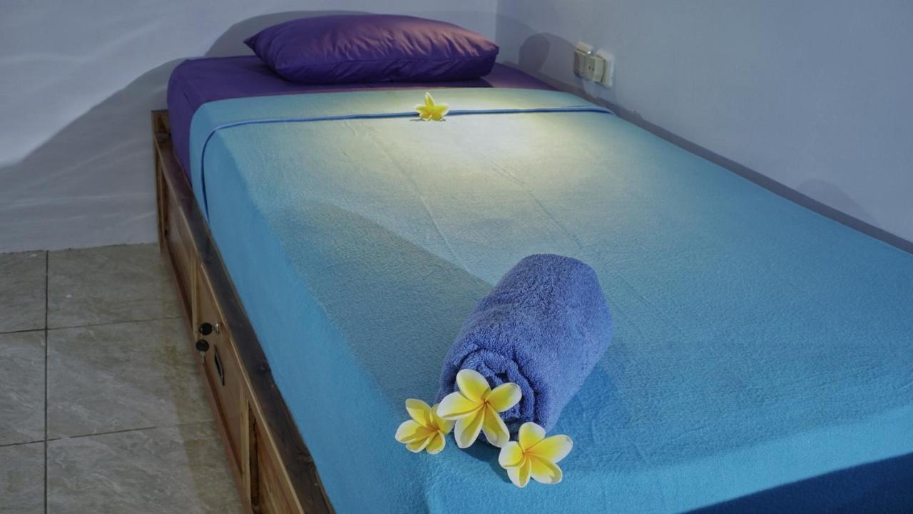 Sentul Hostel Kuta  Exteriör bild
