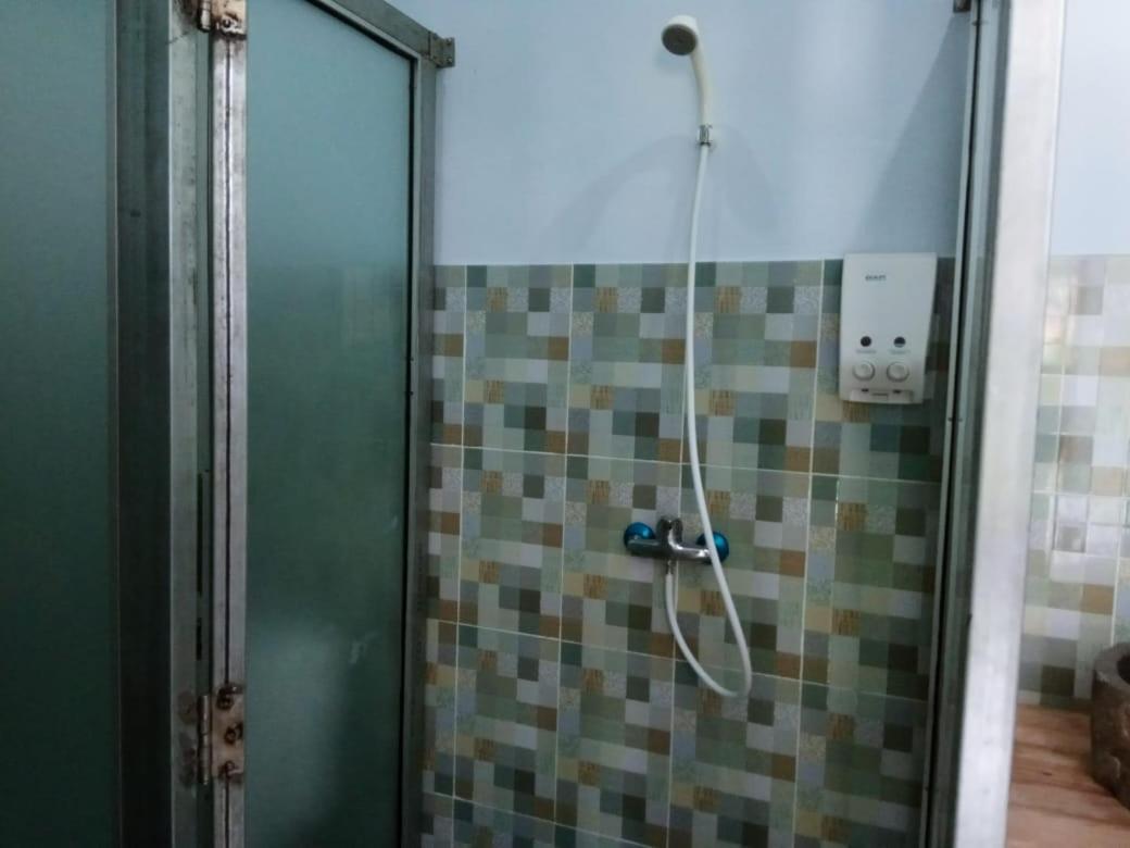 Sentul Hostel Kuta  Exteriör bild