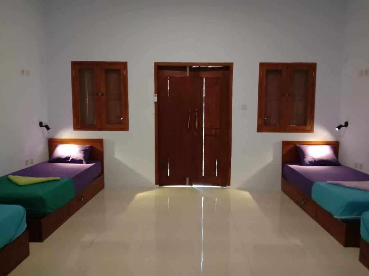 Sentul Hostel Kuta  Exteriör bild