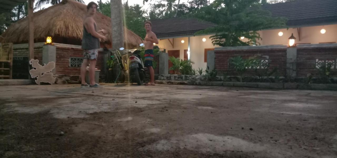 Sentul Hostel Kuta  Exteriör bild